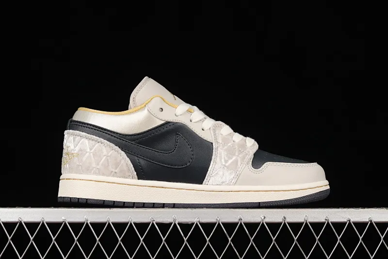 All categories Air Jordan Jordan series basketball shoes Air Jordan 1 Low Air Jordan 1 Low AJ1 Joe 1 black and gray satin low-top cultural basketball shoes DV1762-001